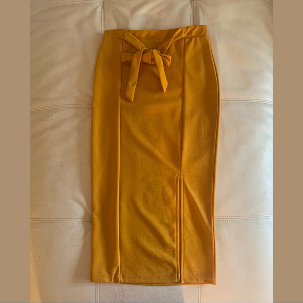 Pencil skirt